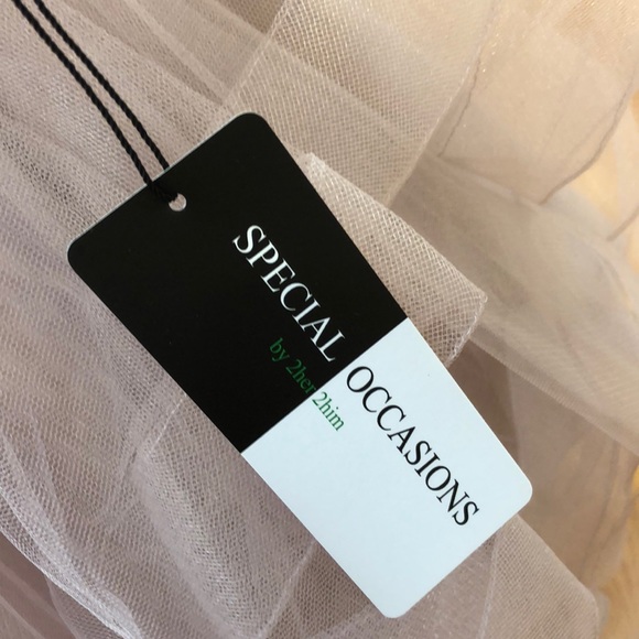 ⭐️SOLD OUT⭐️ Mauve prom dress with lace - Picture 7 of 8